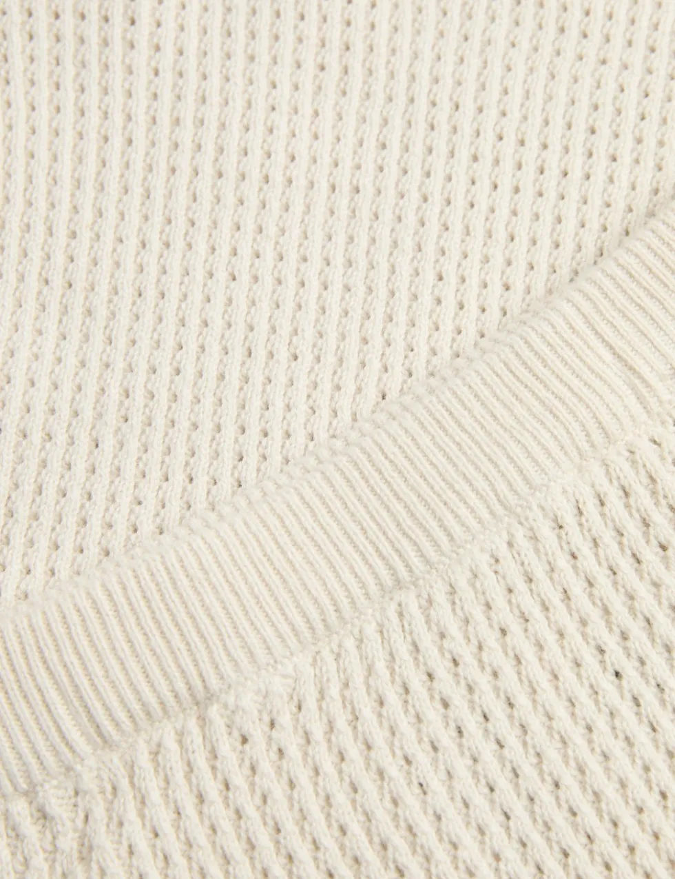 2 Piece Pure Cotton Knitted Outfit (7lbs-12 Mths)