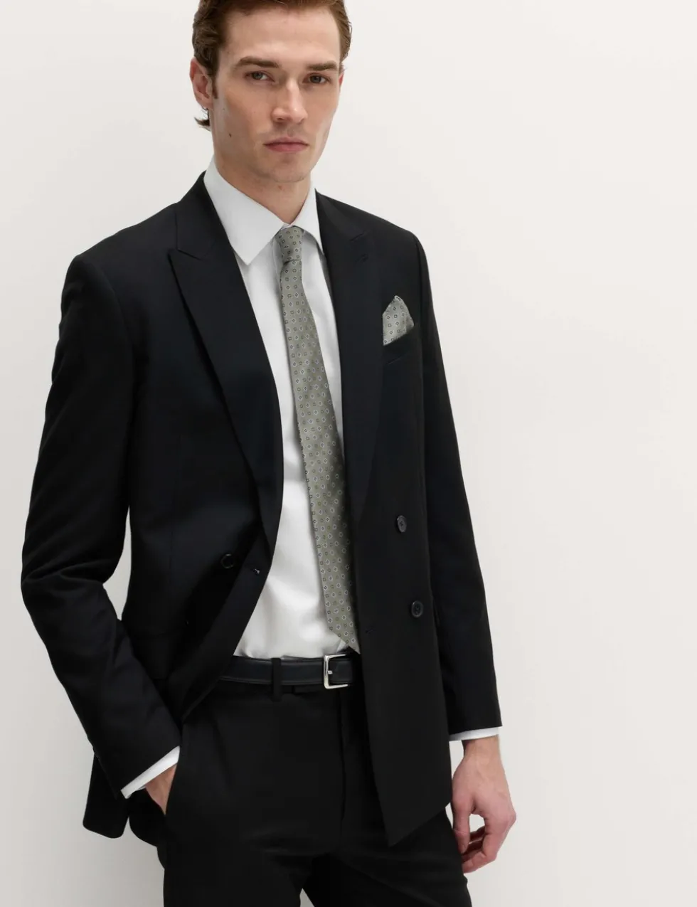 4 Piece Regular Fit Easy Iron Shirt & Tie Set