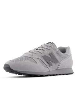373 Trainers