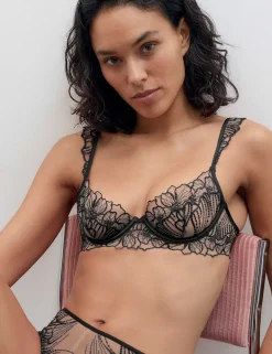 Amarosa Embroidery Wired Full Cup Bra (A-E)