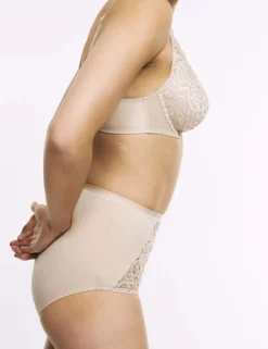 Amelia Lace Natural Lift™ Full Cup Bra (A-E)