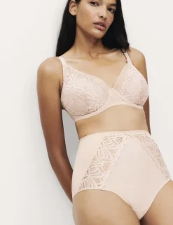Amelia Lace Natural Lift Wired Full Cup Bra (F+)