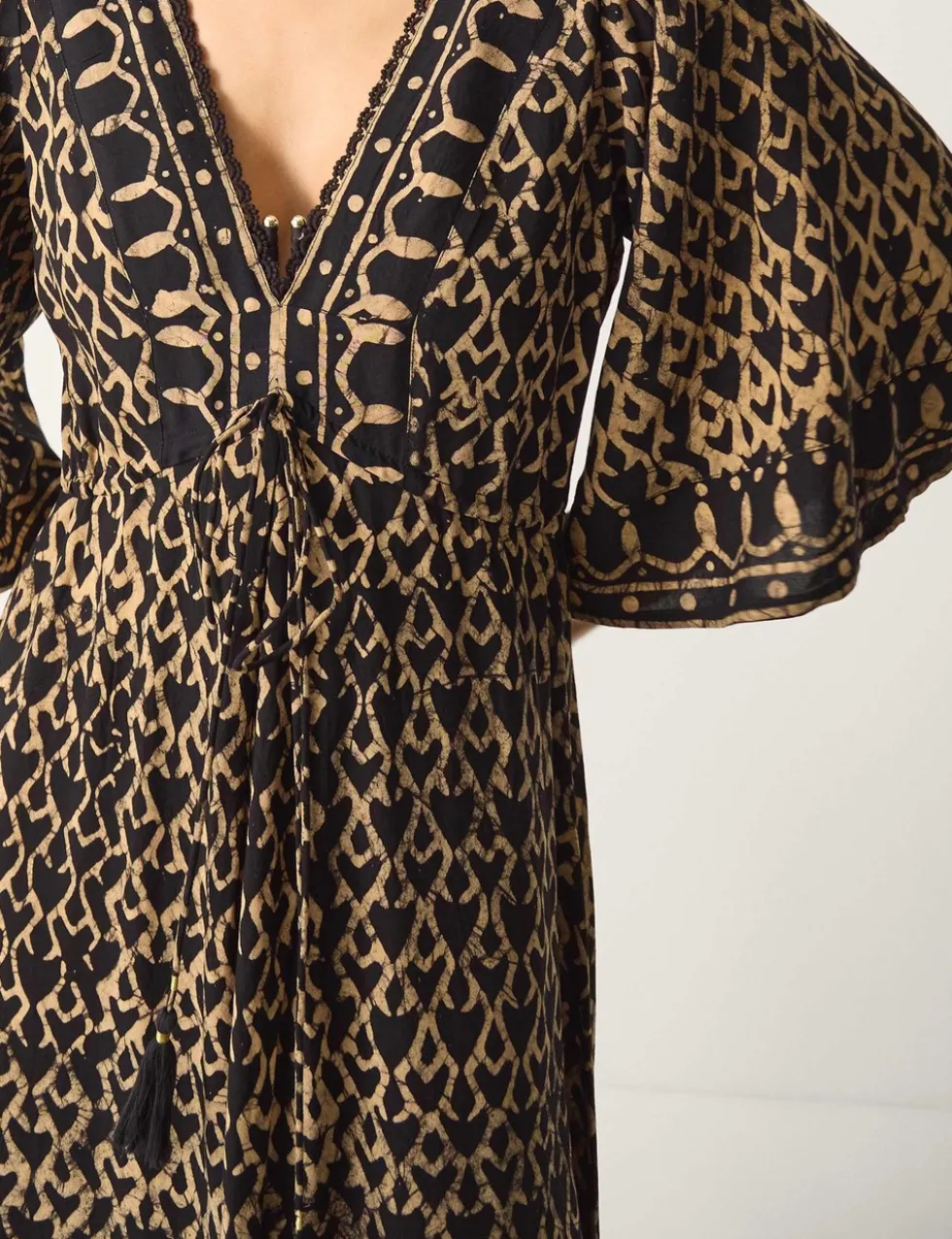 Animal Print V-Neck Midi Kaftan Dress