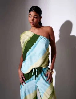 Asymmetric Striped One Shoulder Top