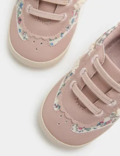 Baby Ditsy Print Pram Trainers (0-18 Mths)