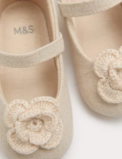 Baby Flower Ballet Pram Shoes (0-18 Mths)