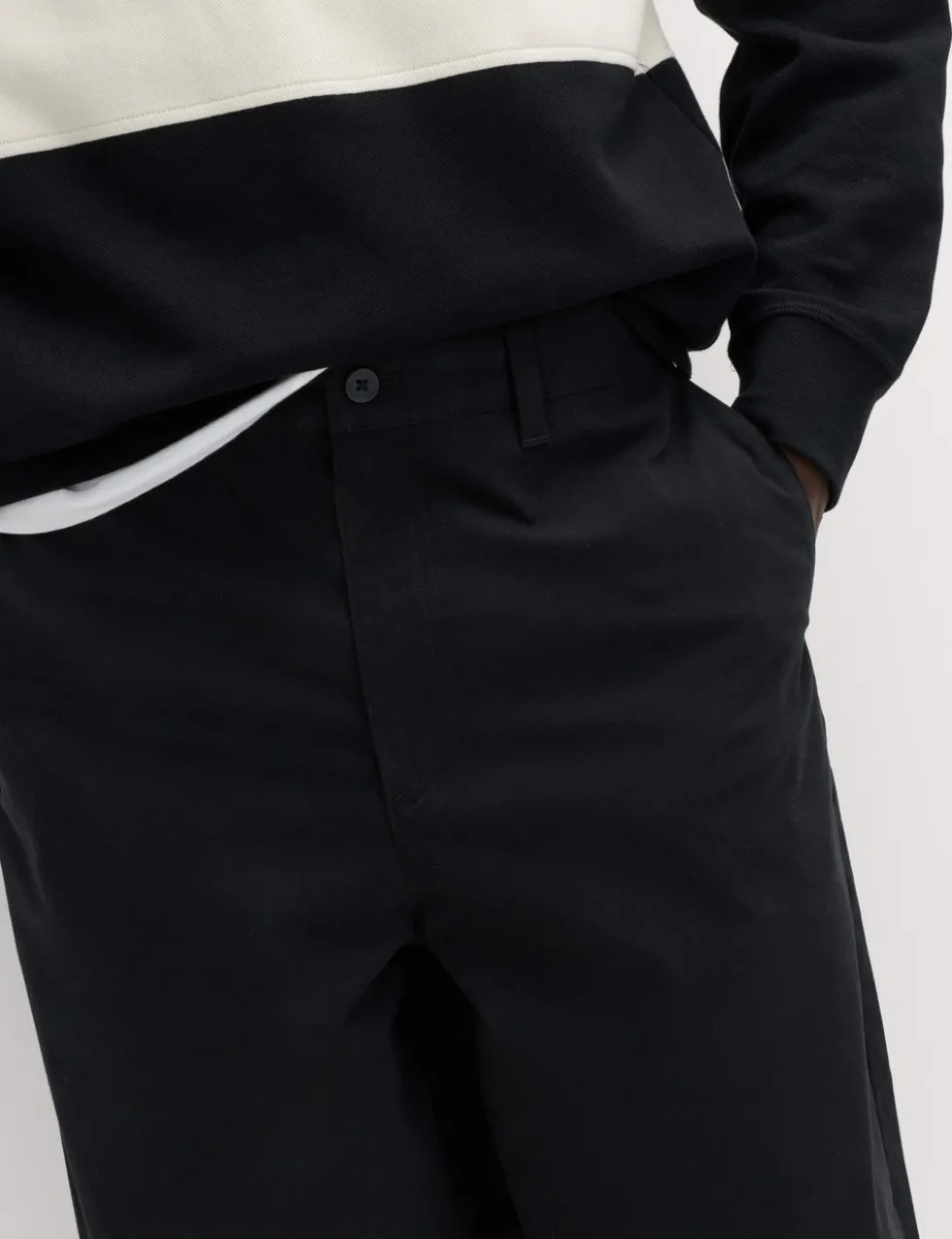 Barrel Fit Trousers