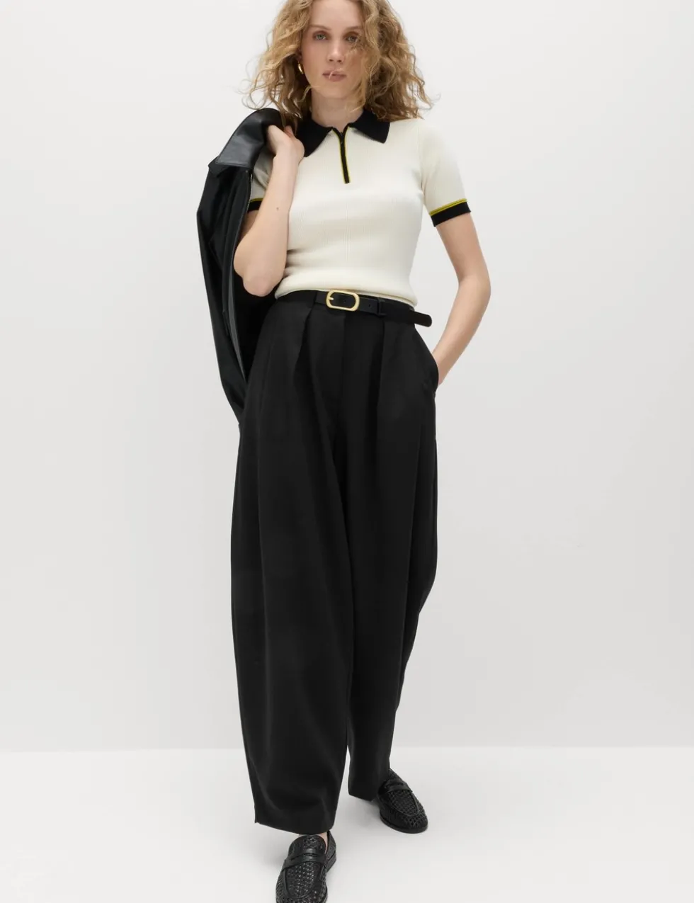 Barrel Pleat Front Tapered Trousers