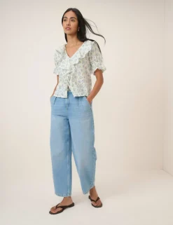 Barrel Wide Leg Jeans