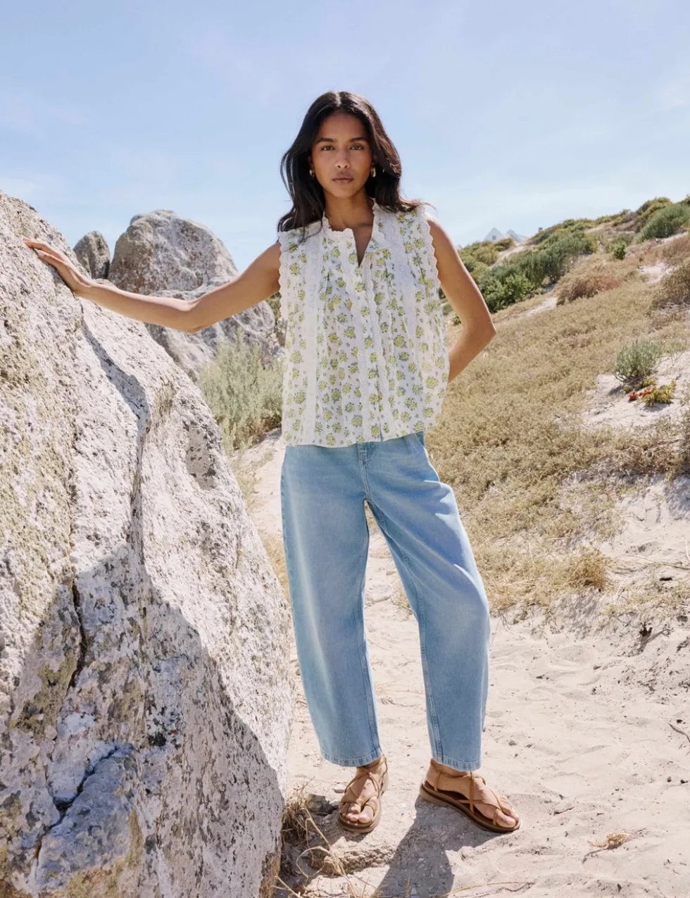 Barrel Wide Leg Jeans