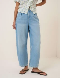 Barrel Wide Leg Jeans