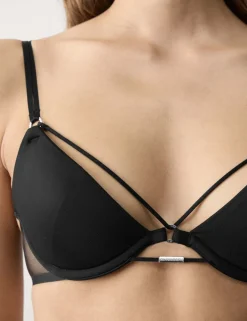 Black Label Smoothing Wired Plunge Bra (A-E)