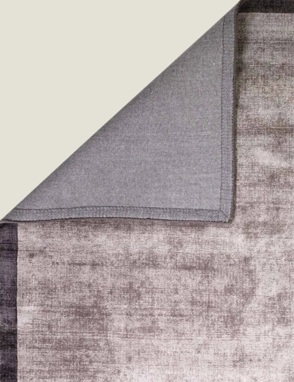 Blade Rug