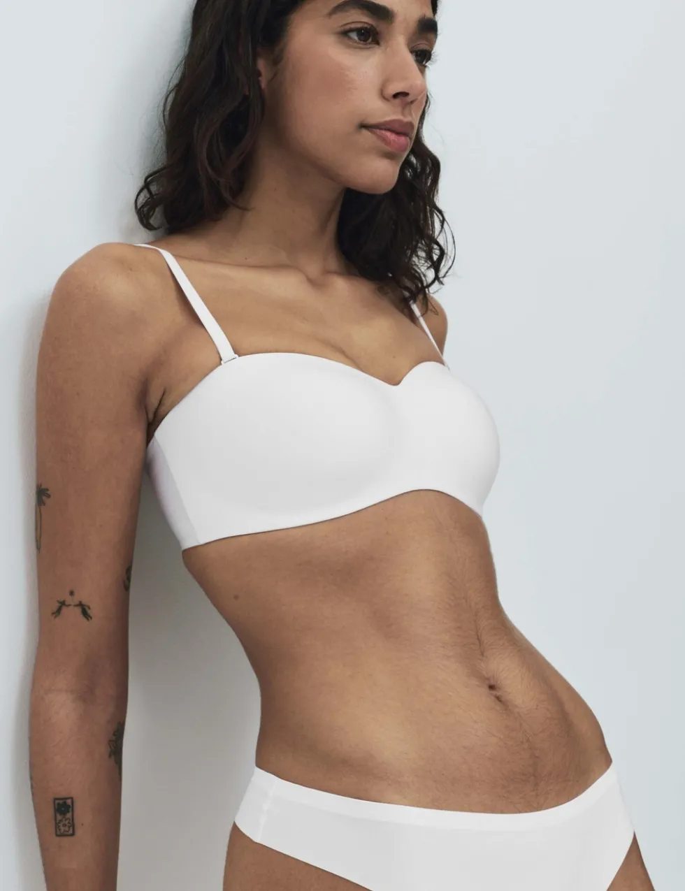 Body Invisibles Non Wired Strapless Bra (A-E)