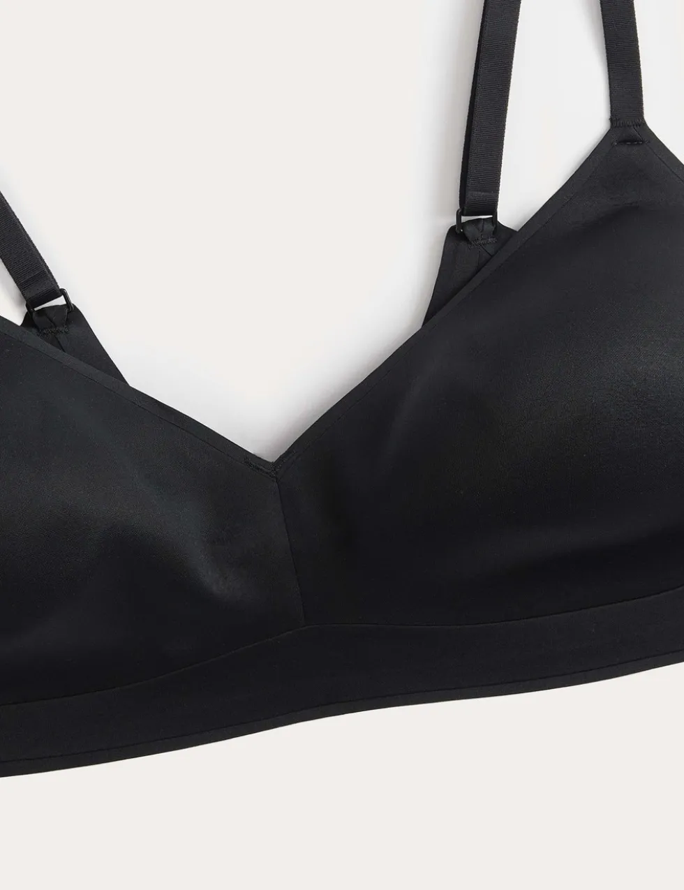 Body Invisibles™ Non Wired Full Cup Bra (A-E)