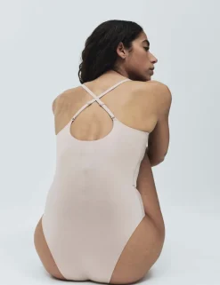 Body Invisibles™ Shaping Plunge Body