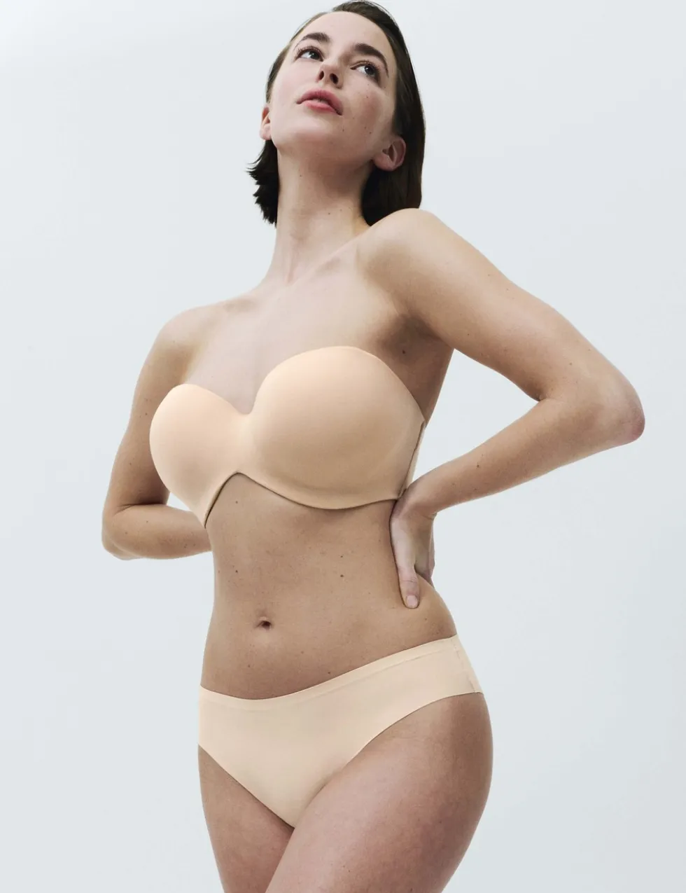Body Invisibles™ Wired Strapless Bra (F-H)