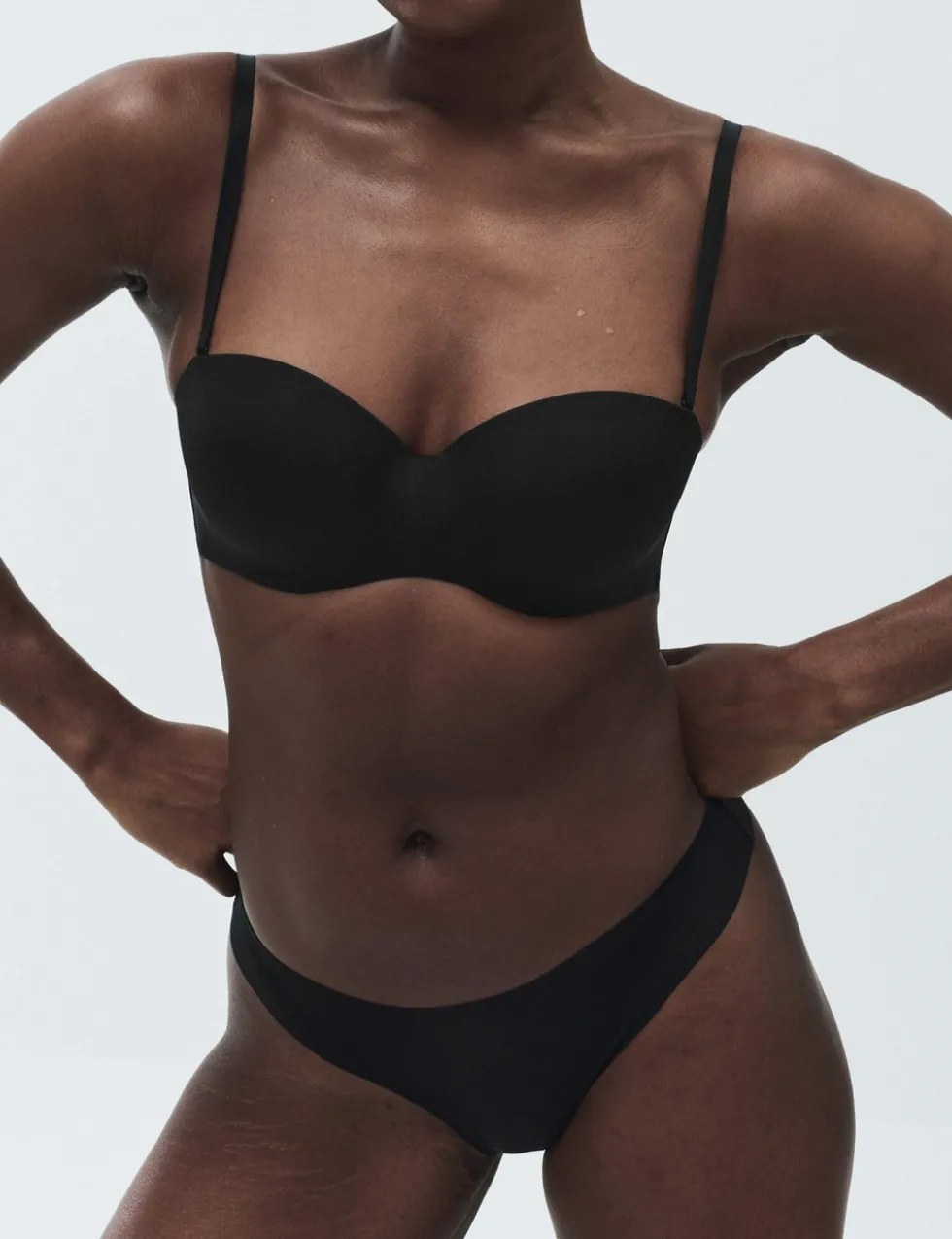 Body Invisibles™ Wired Strapless Bra (A-E)