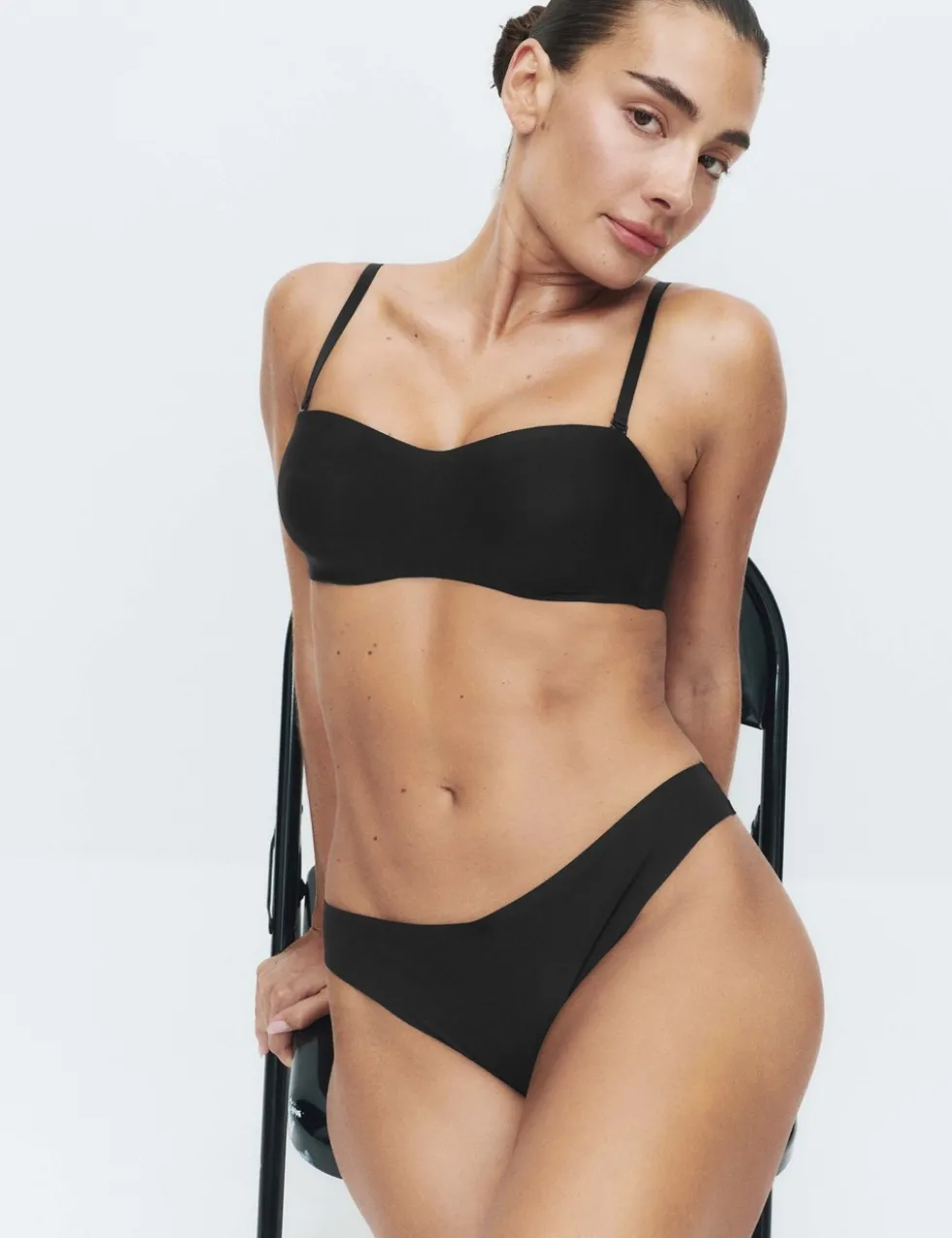 Body Invisibles™ Wired Strapless Bra (A-E)