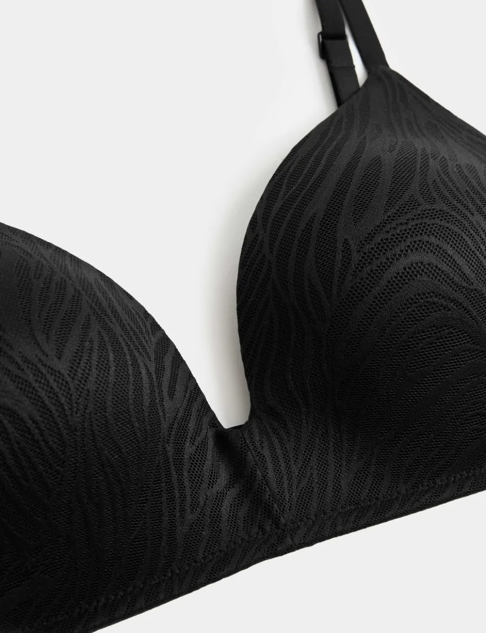 Body Lace Non Wired Plunge Bra (A-E)
