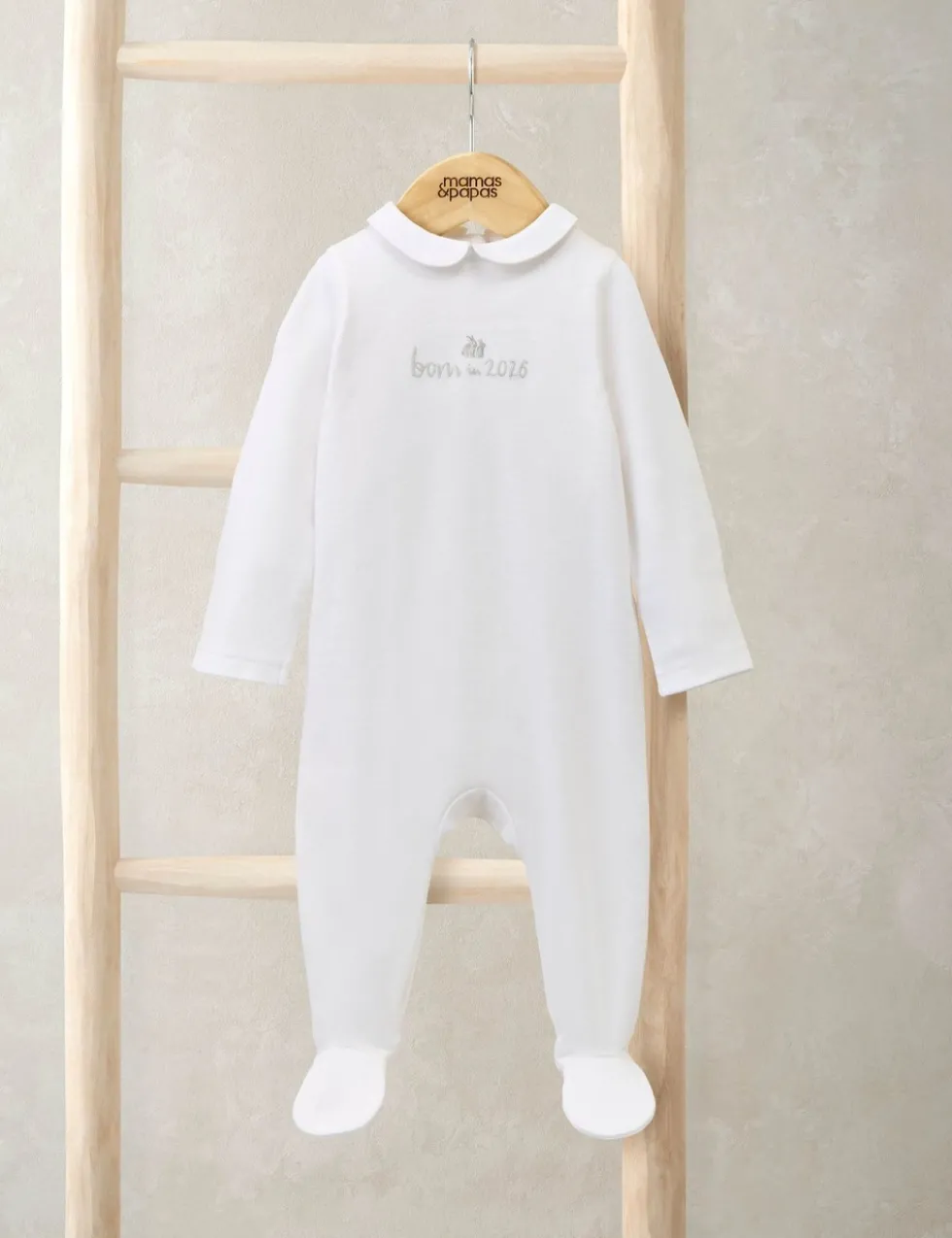 Born in 26½lbs26 Embroidered Sleepsuit (6½lbs-6 Mths)