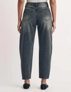 Boyfriend Mid Rise Barrel Jeans