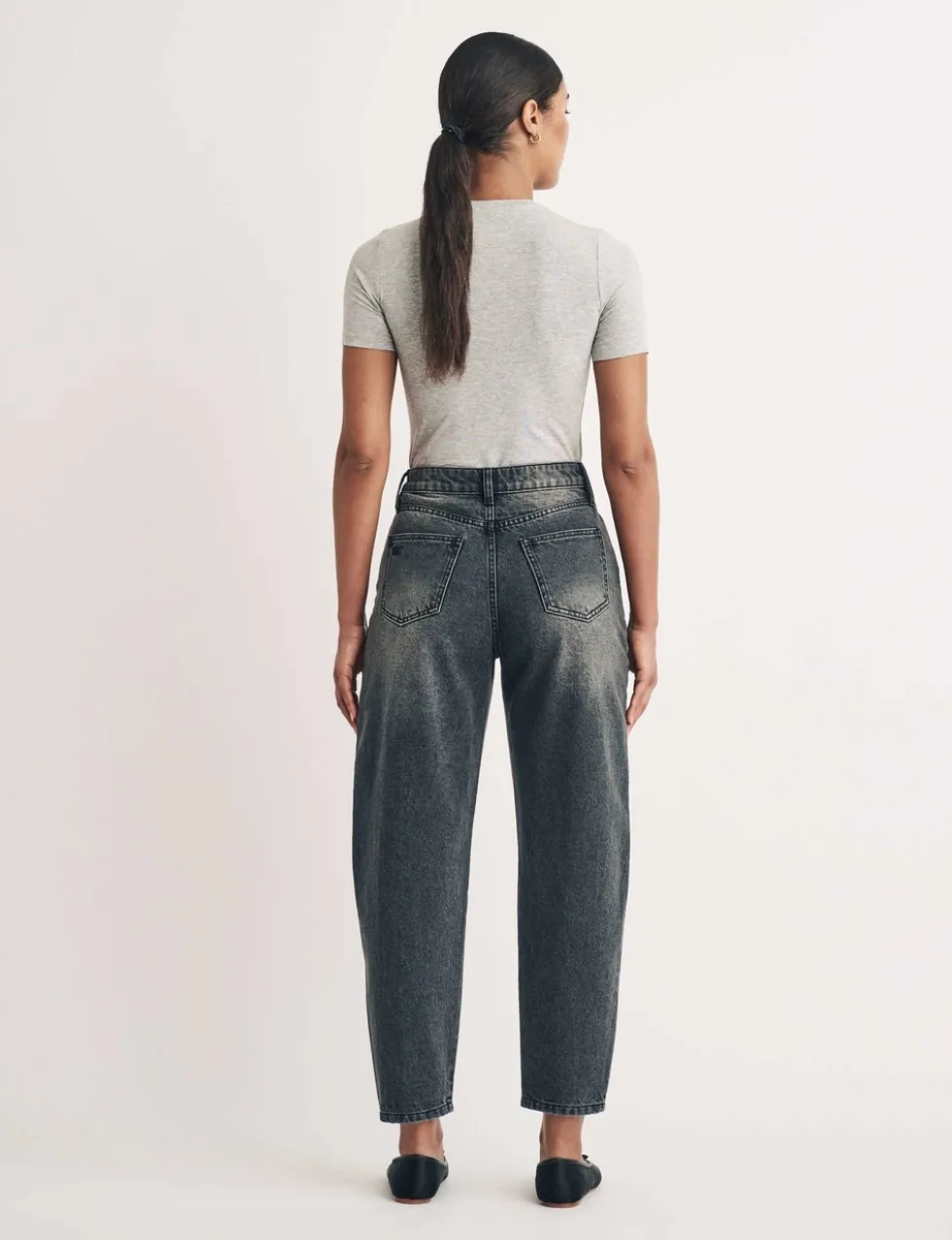 Boyfriend Mid Rise Barrel Jeans