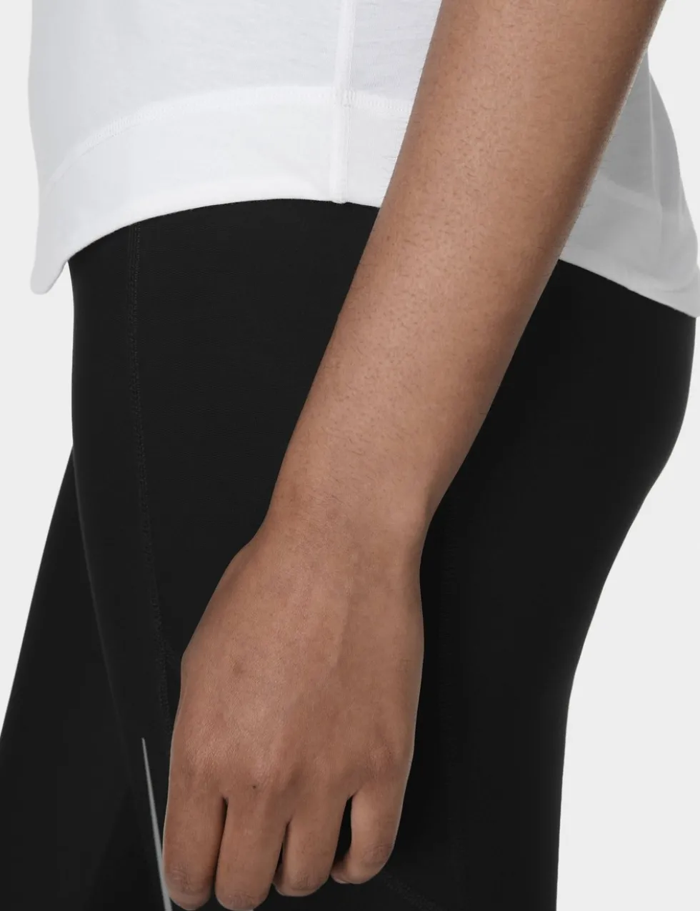 Breathe Easy Mesh Run Tank Top 2.0