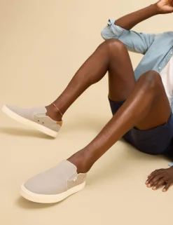 Canvas Pull-on Trainers