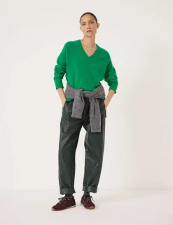 Cashmere Rich V-Neck Jumper