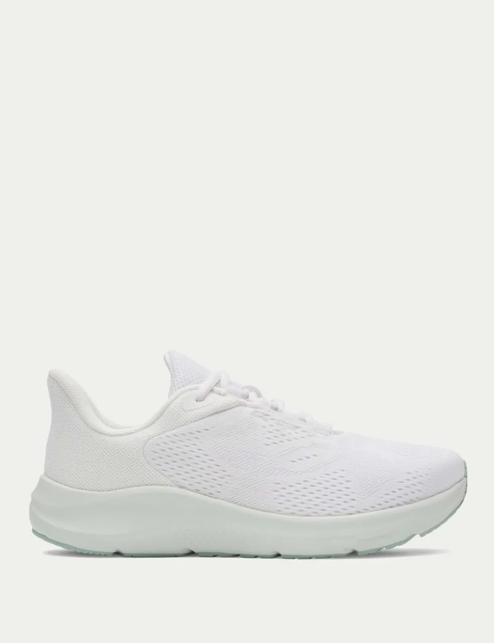 Charged Pursuit 4 Trainers