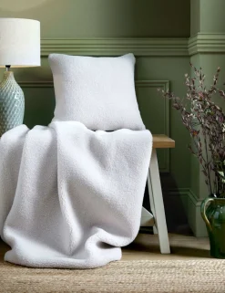 Coleford Faux Sheepskin Throw