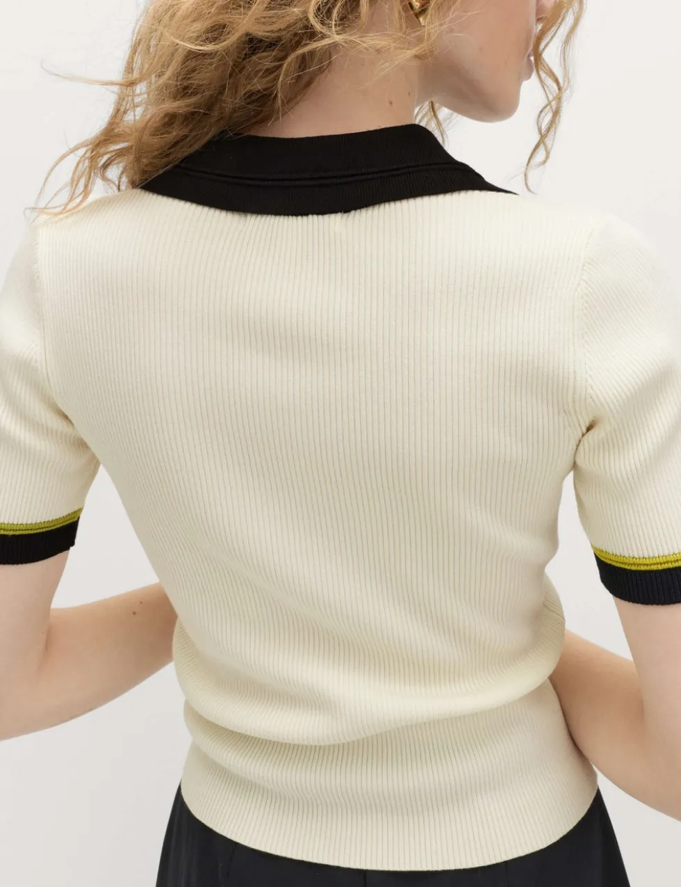 Collared Half Zip Fitted Knitted Top