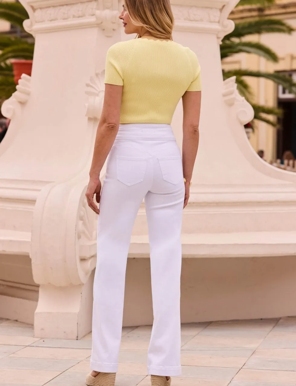 Contour Waist Straight Leg Jeans