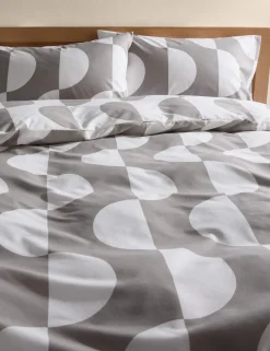 Cotton Blend Sliced Spot Geometric Bedding Set