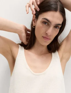 Cotton Blend Textured Scoop Neck Knitted Vest