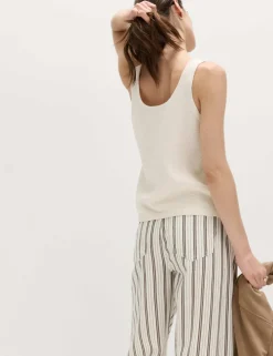 Cotton Blend Textured Scoop Neck Knitted Vest