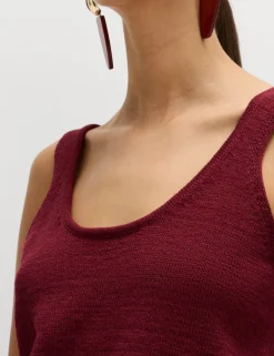 Cotton Blend Textured Scoop Neck Knitted Vest