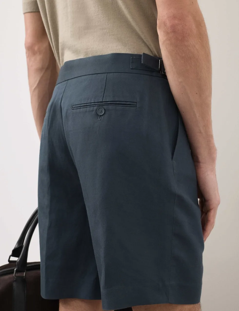 Cotton Linen Blend Pleat Front Shorts