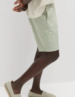 Cotton Linen Blend Stretch Shorts