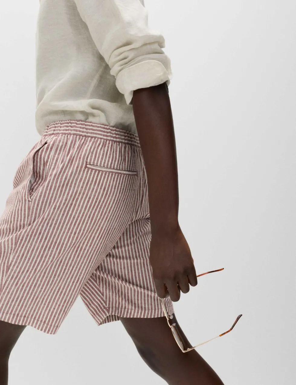 Cotton Linen Blend Stretch Shorts