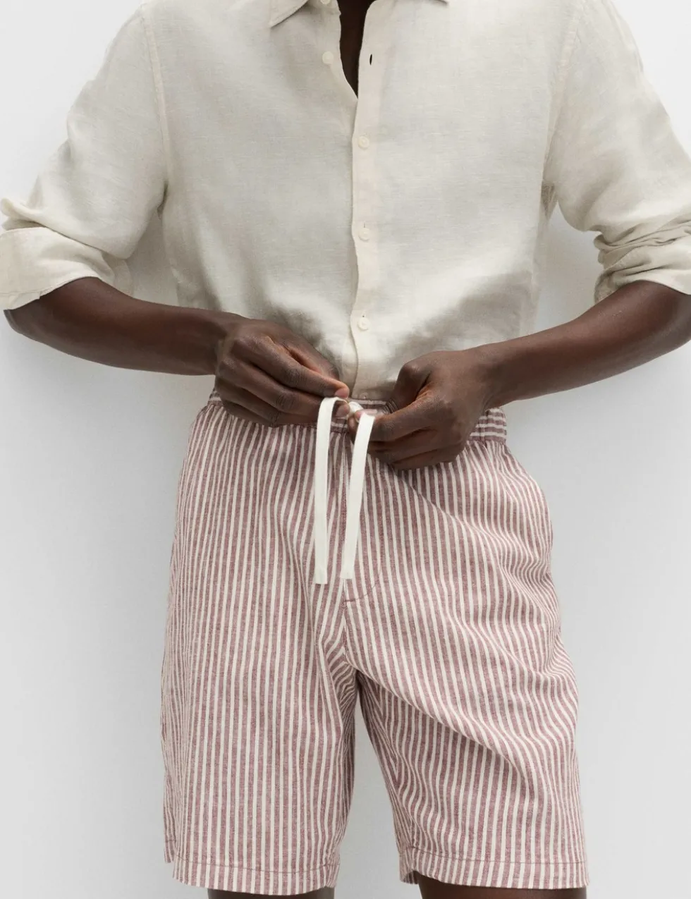 Cotton Linen Blend Stretch Shorts