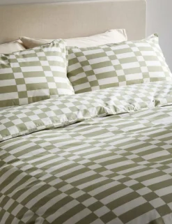 Cotton Rich Geometric Bedding Set