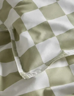 Cotton Rich Geometric Bedding Set