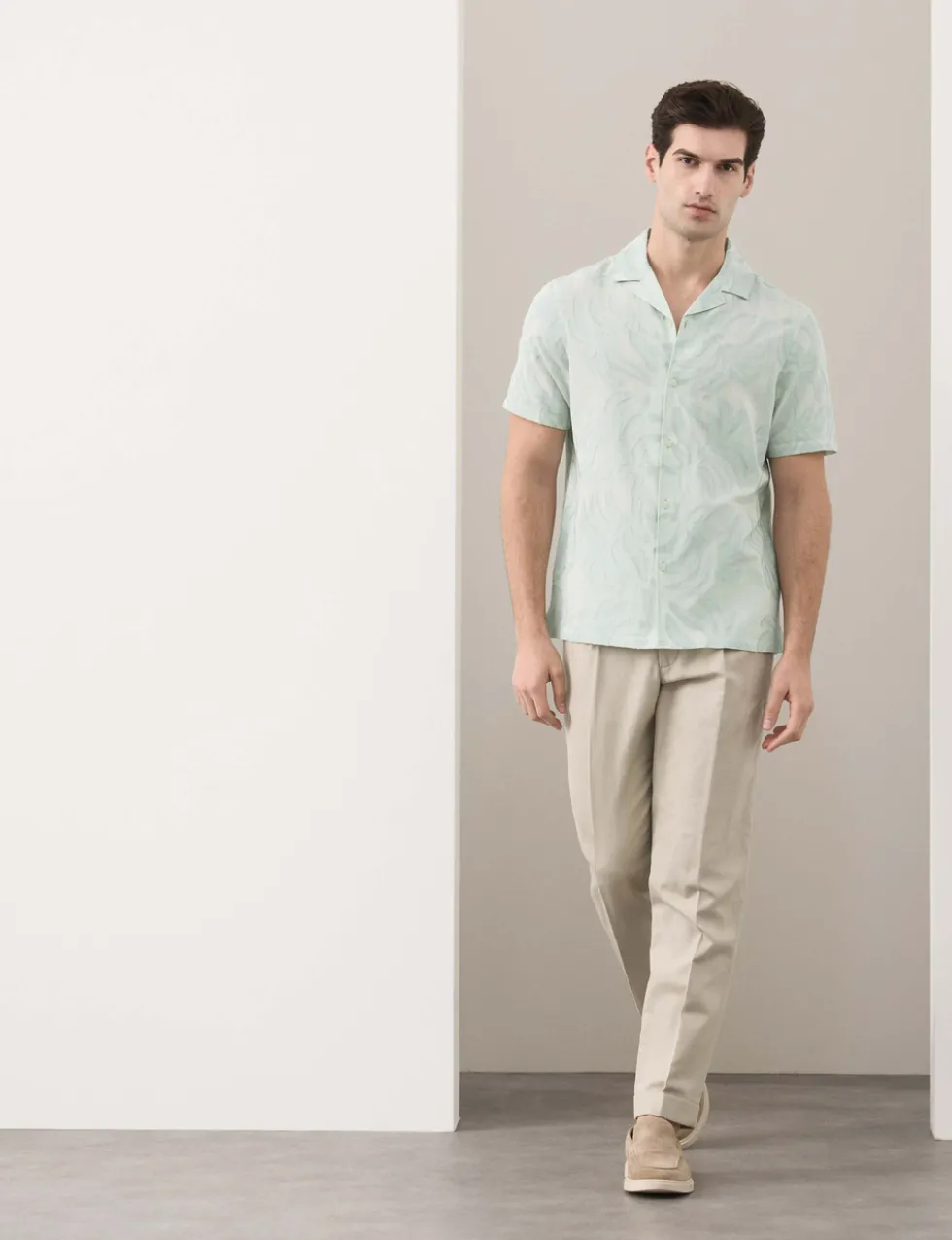 Cotton Rich Jacquard Short Sleeve Shirt