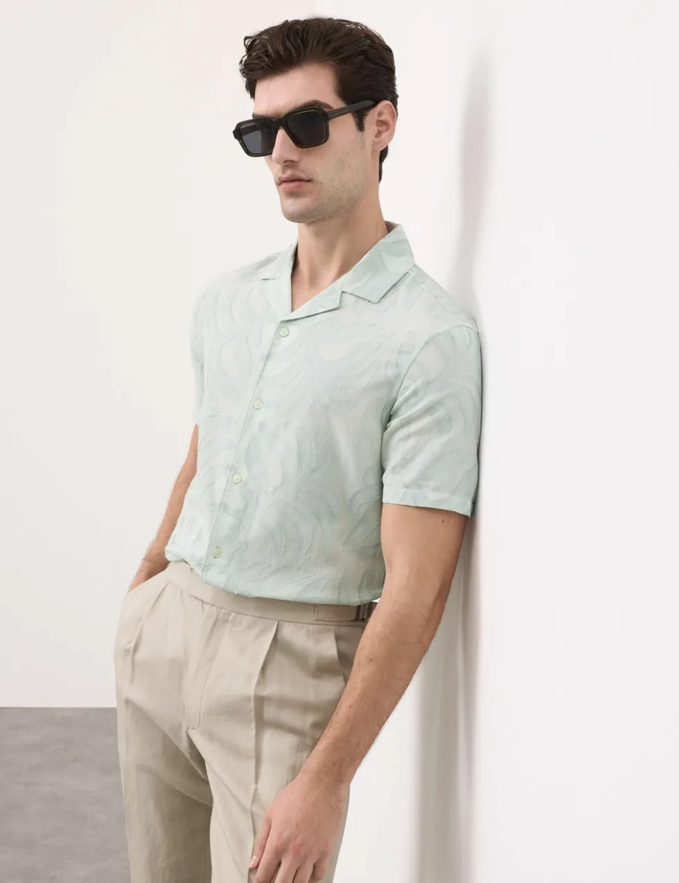 Cotton Rich Jacquard Short Sleeve Shirt