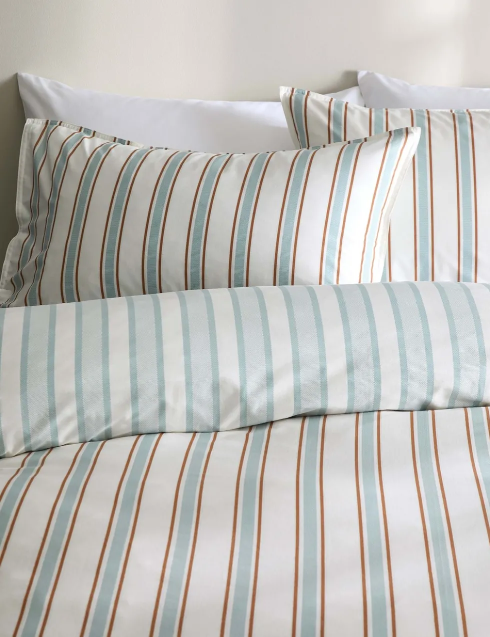 Cotton Rich Striped Bedding Set