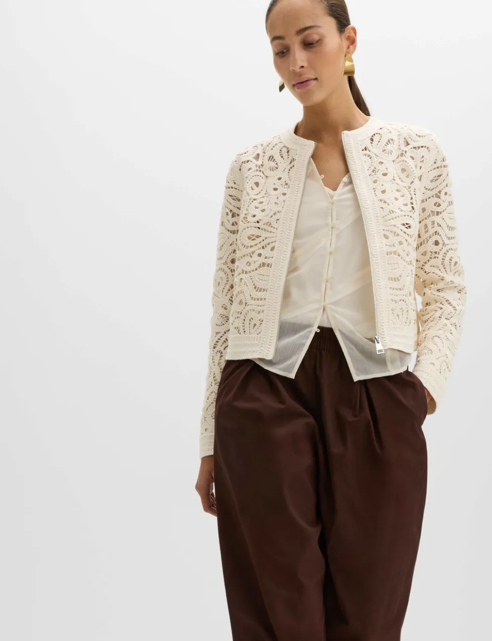 Cotton Rich Textured Cropped Knitted Jacket