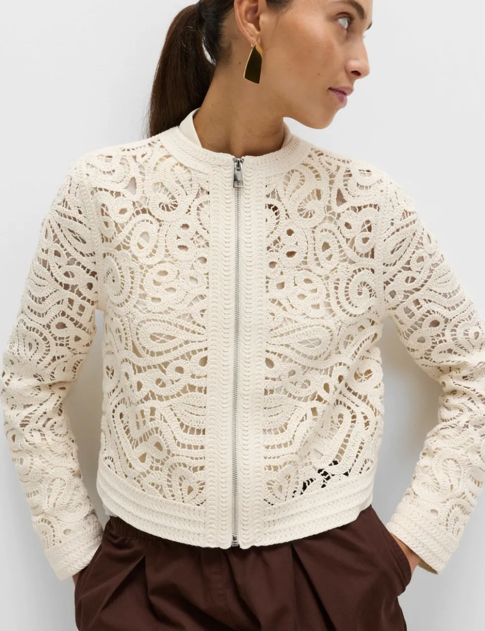 Cotton Rich Textured Cropped Knitted Jacket