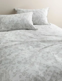 Cotton Rich Trailing Floral Bedding Set